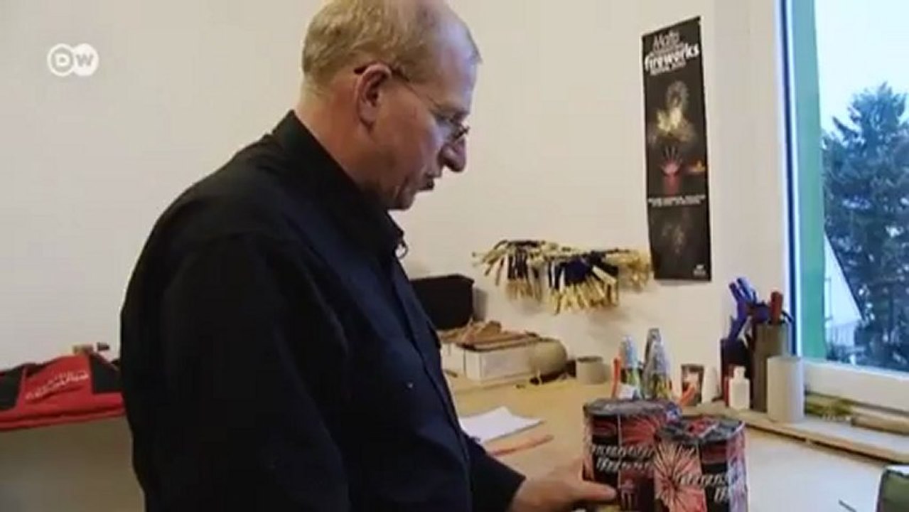 Going out with a Bang - New Year's Eve Fireworks | Journal Reporters