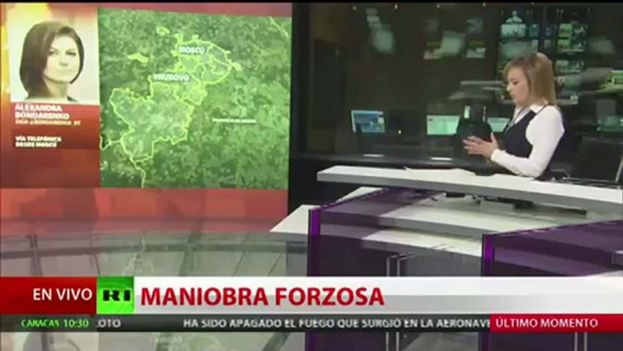 Cuatro personas mueren luego de que avión de pasajeros se incendiara al salirse de la pista de aterrizaje en Moscú