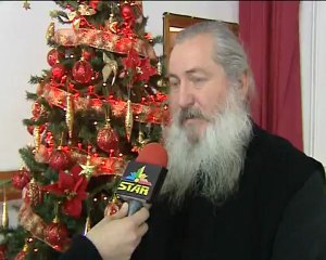 Βρίσκουν ένα πιάτο φαγητό και ζεστασιά