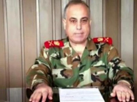 Syrian commander defects to rebels