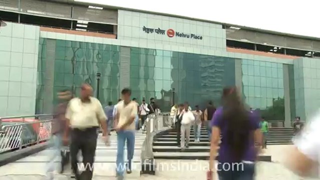 2609.Nehru Place metro station in quick motion.mov