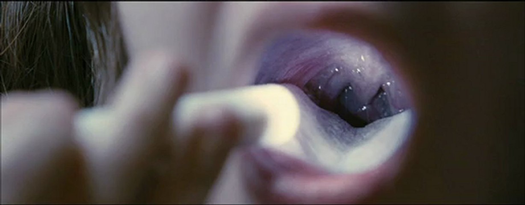 Mouth Finger HD - Extrait Mouth Finger HD (Anglais sous-titr&eacute; français)