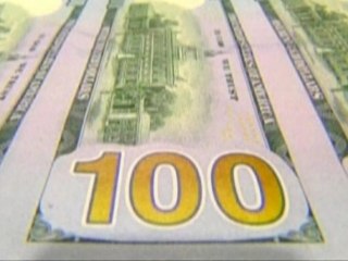 Obama back in town, "cliff" clock ticks