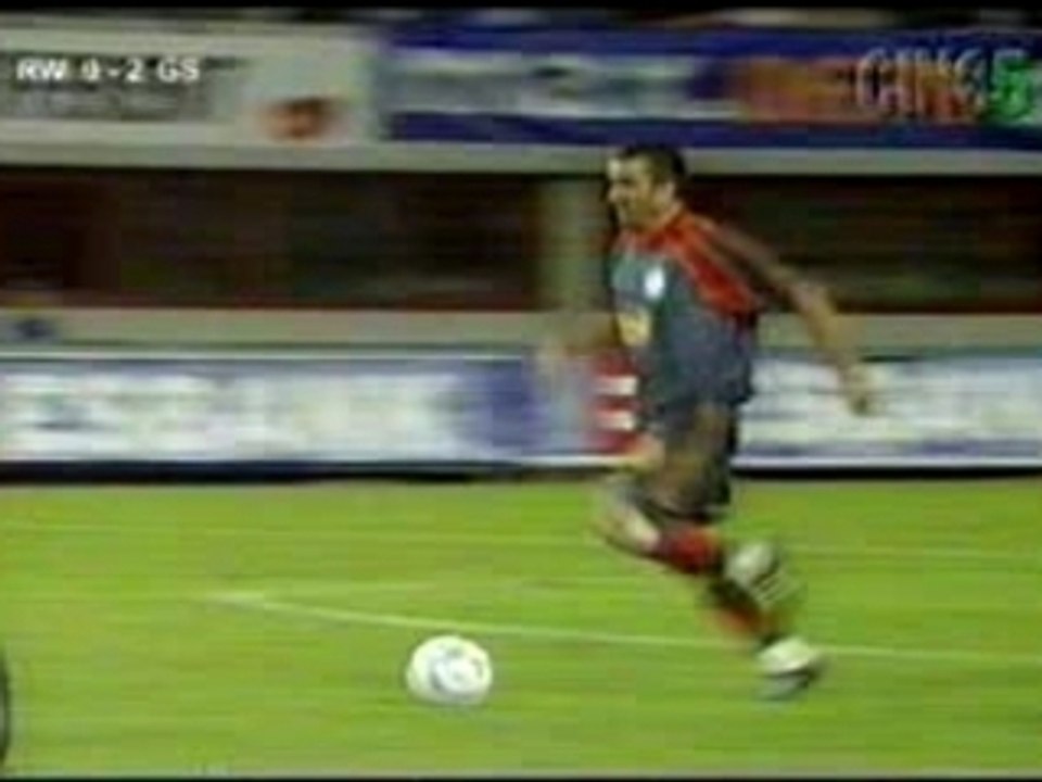galatasaray - hagi chip goal