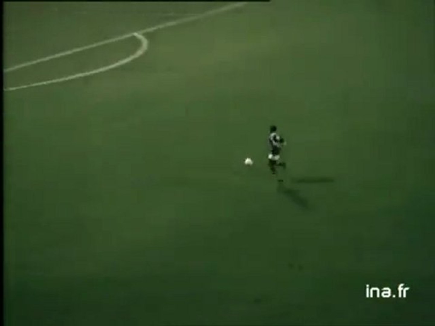 France Football du 31/3/1981; Nantes-Bordeaux/ Boyron l'étranger