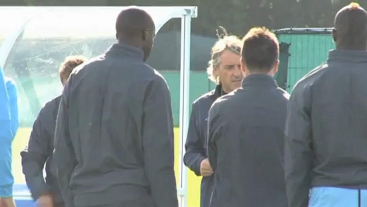 Mancini: 'Der Schiedsrichter hat an Weihnachten zu viel gegessen'