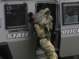 Inside Story Americas - Have US police forces become too militarised?