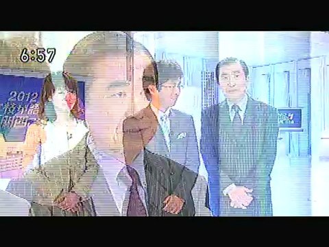 121128-1851-1858 newsterass