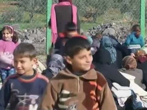 Почти 150 тысяч человек бежало из Сирии в Турцию