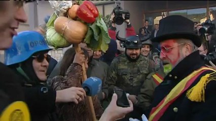 "Els Enfarinats", entre harina anda el juego