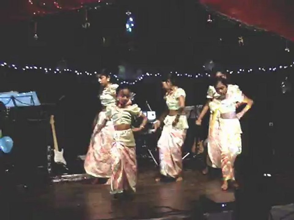 NOËL PARIS 2012 FRANCE SRI LANKA - CHRISTMAS CELEBRATION.