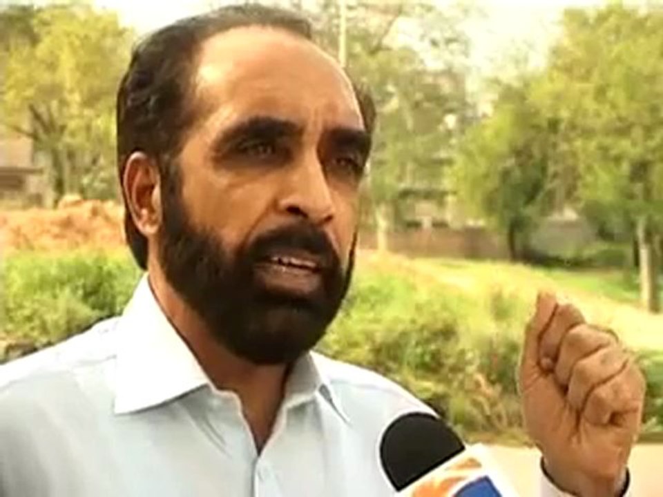 Report- Where did our national flag go- (Islamabad).mp4