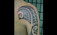 Tatuajes en el Hombro Maories Polinesios de ROBERTTO ORGINAL TATTOO STUDIO de RIO DE JANEIRO