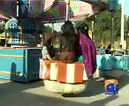 Karachi Fun Mela-24 Dec,2010.mp4