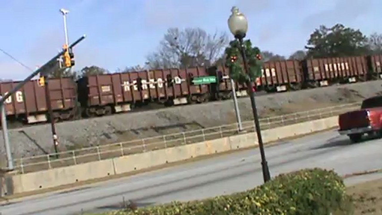 Norfolk Southern hopper train east through Austell Ga.