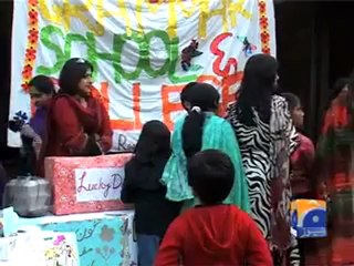Meena Bazar Peshawer.mp4
