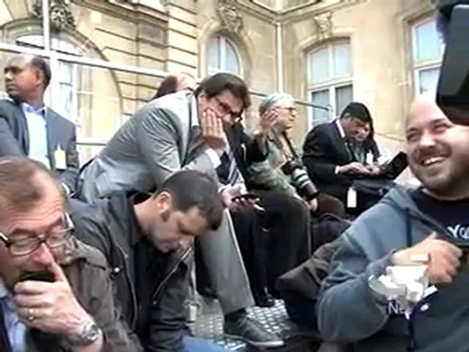 PM Gillani PC Paris.mp4