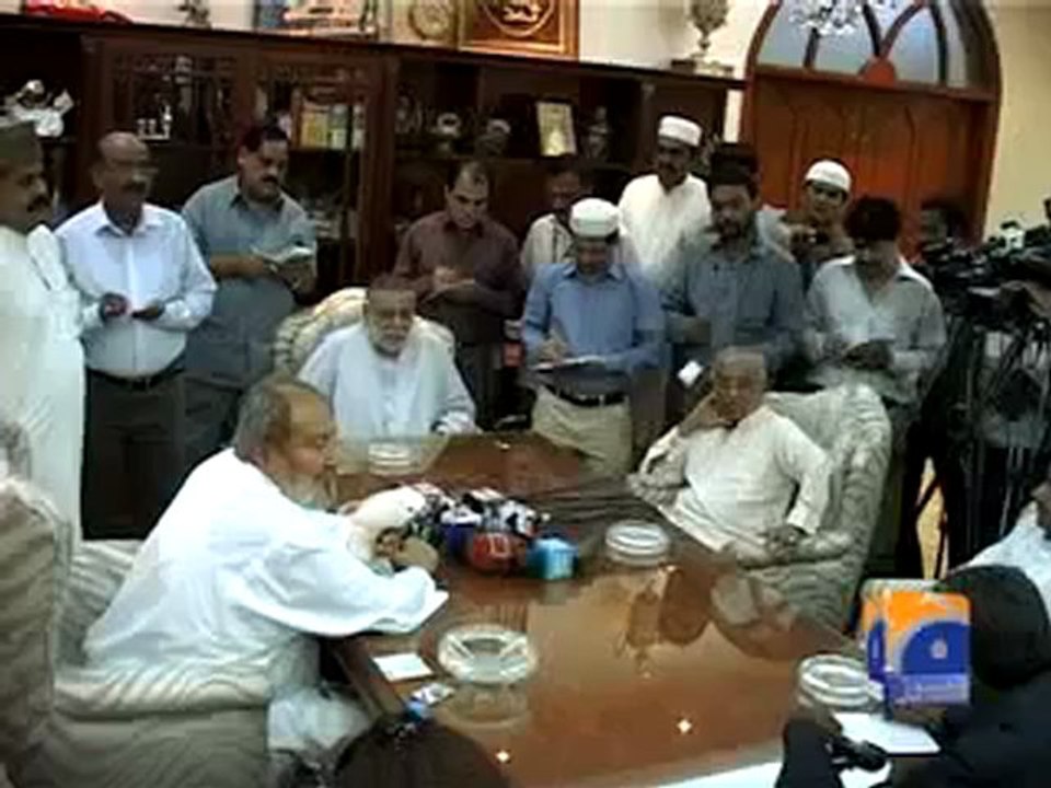 Pir Pagara meets Jamali.mp4