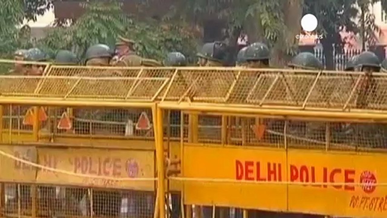 India: morta la ragazza stuprata dal "branco"