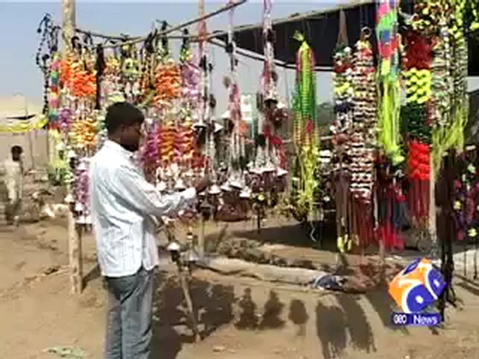 Report- Cattle Market Karachi - Bakra Eid! (9th November 2009).mp4