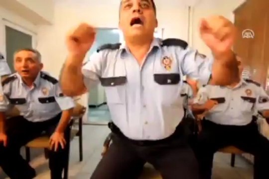 Bu klip başka klip