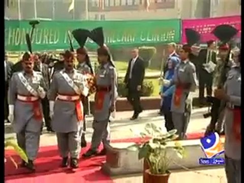 Report- Iqbal tomb structure (9th November 2009).mp4