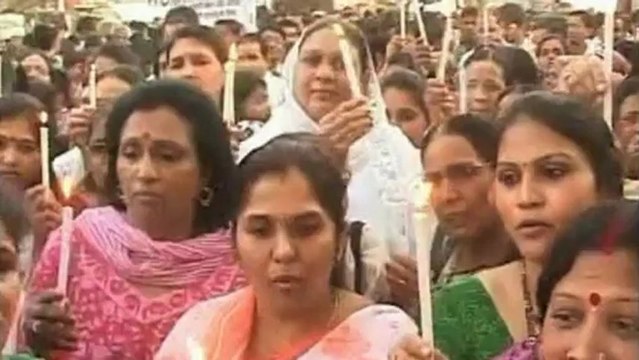 Indian gang rape victim's father demands death penalty