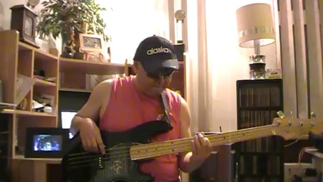 One Way Gospelrock Hillsong basscover Bob Roha