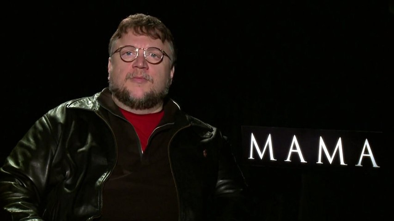 MAMA - Court-Métrage avec intro de Guillermo de...