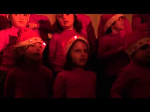 Gricignano (CE) - Recita di Natale alla scuola materna 2 (18.12.12)