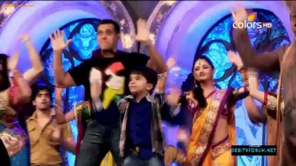 Golden Colors Petel Award [Red Carpet] 720p 30th December 2012 Video Watch Online HD pt1