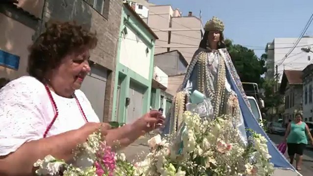 Rainha do mar recebe homenagens no Rio