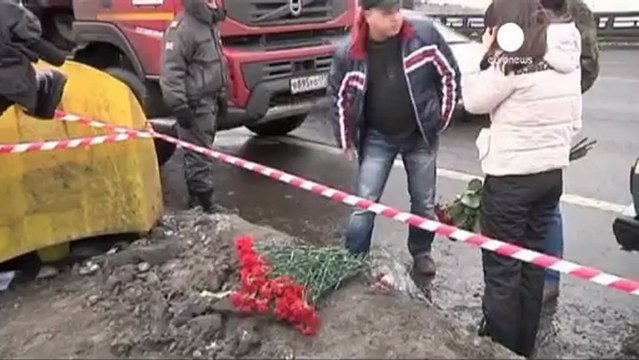 Death toll rises and black boxes recovered in Russia...
