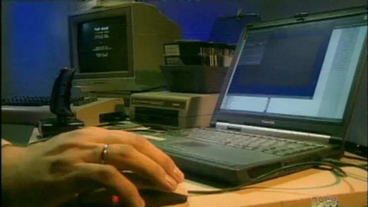 La oscura era digital (2003)
