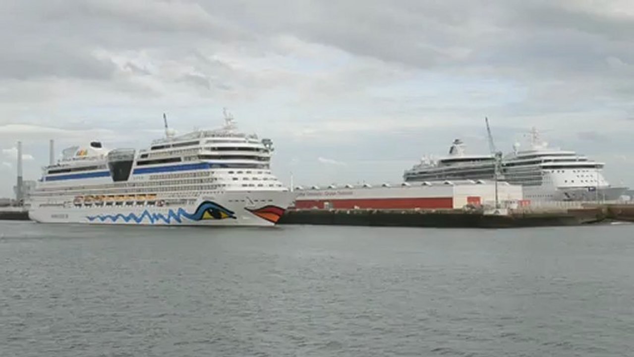 AidaBlu et Brillance of the Seas