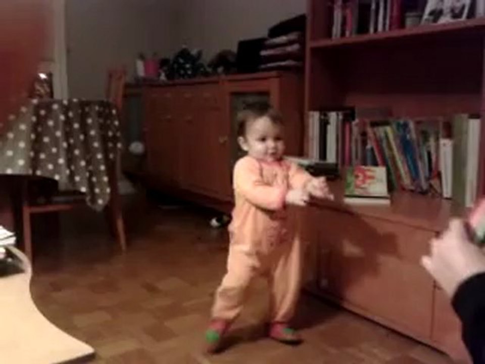 121227_Alexia marche