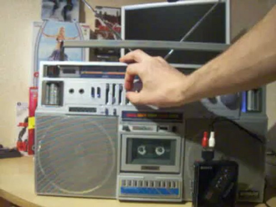 Toshiba Bombeat RT-S 93 super Sound overhauled