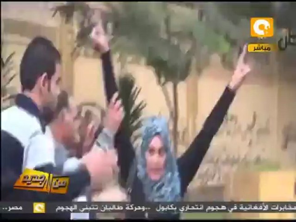 قطع الإيد اللي تتمد على شاهندة مقلد .. في من جديد