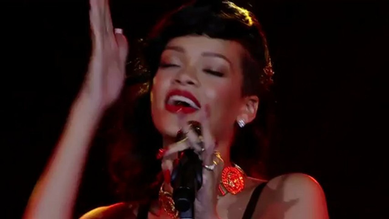 11 Rihanna Take A Bow Live at 777 Tour London
