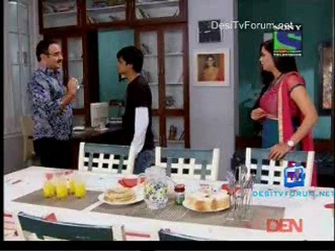 Parvarish Kuch Khatti Kuch Meethi 31st December 2012 Video Pt2