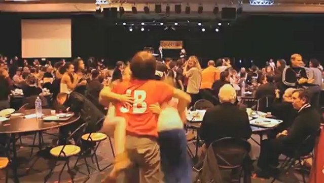 Flashmob Téléthon ART CADANSE Guyancourt dec 2012