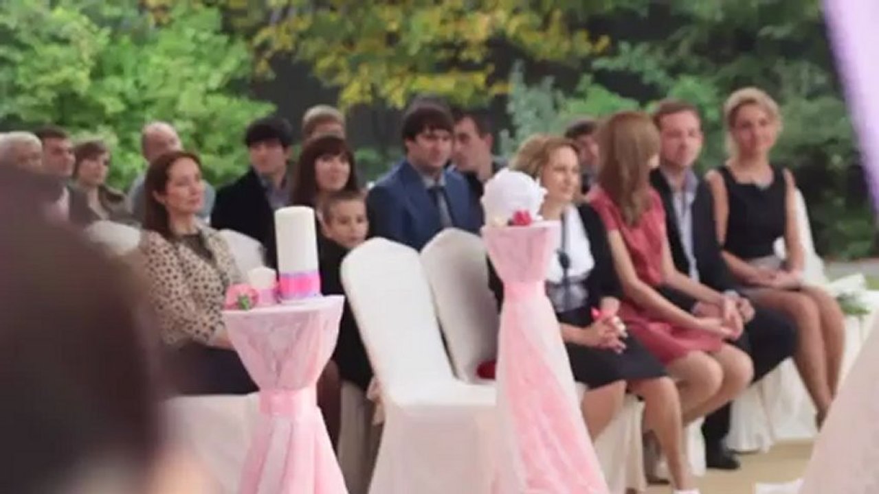 Ведущий Евгений СПЭНК - выездная регистрация брака в Москве