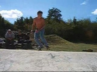 trailer de "What the fuck"