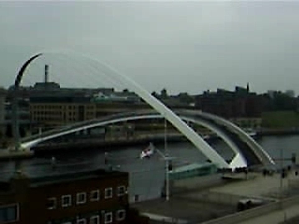 Millenium Bridge Newcastle 15/10/06