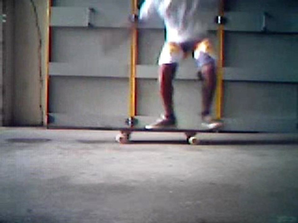 kickflip slow mo