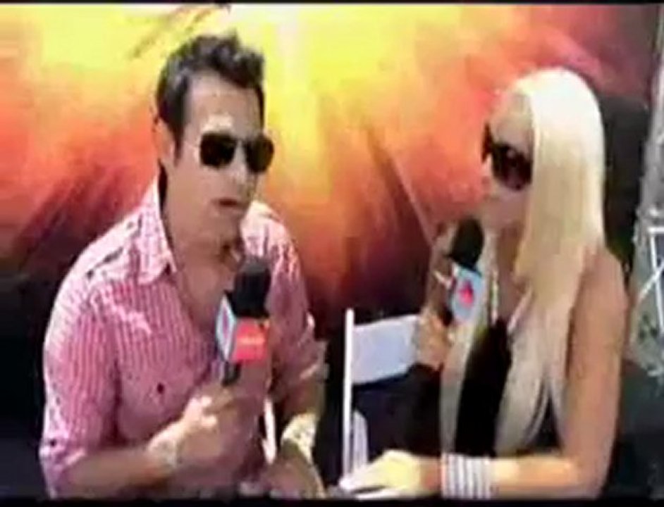 Maryse Ouellet's interview with Mun2