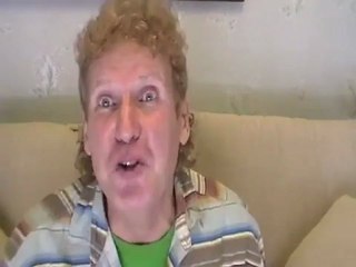 Александр Новожилов - анекдот про мужа и клизму.