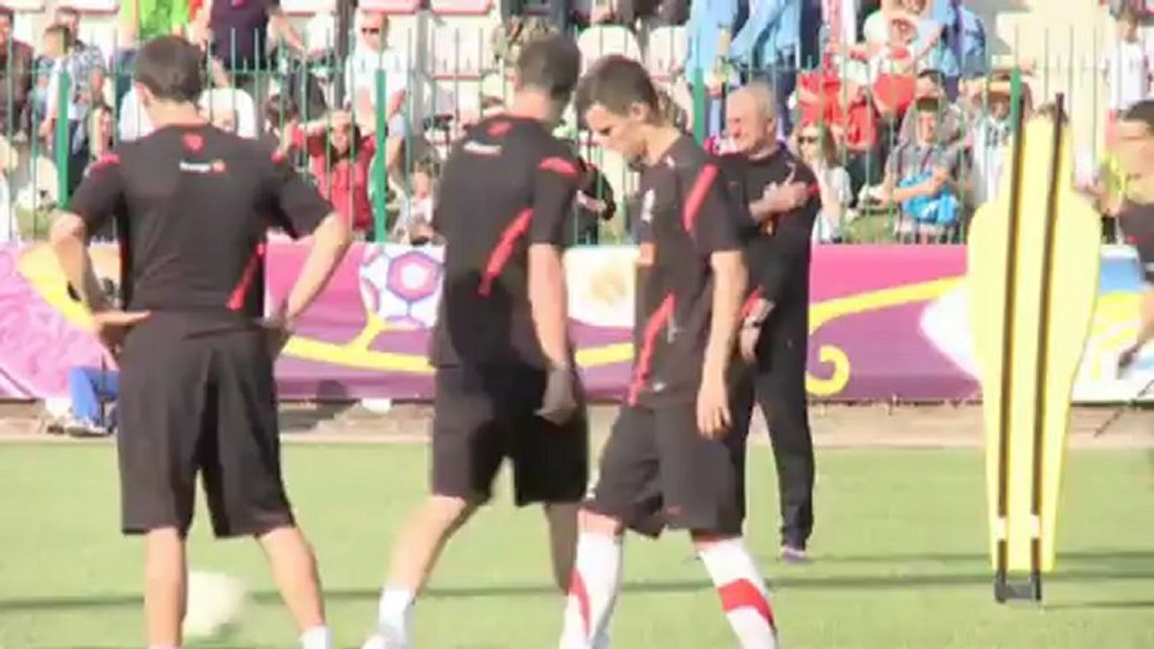 Regensburg will Smuda