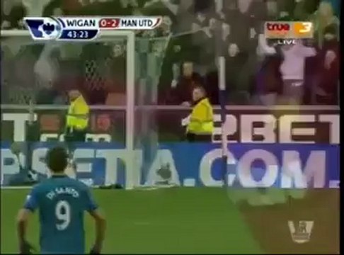 Superbe but de Van Persie contre Wigan