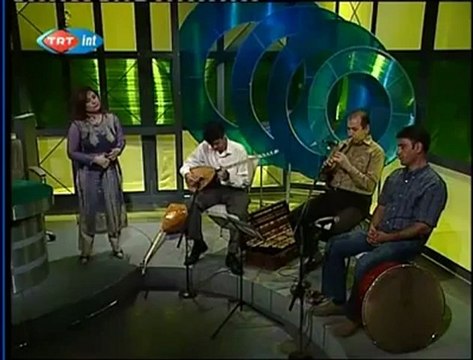 Yıldız Çam - BABA BUGUN DAGLAR YESILE BOYANDI